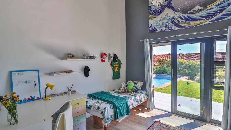 5 Bedroom Property for Sale in Riebeek Kasteel Western Cape